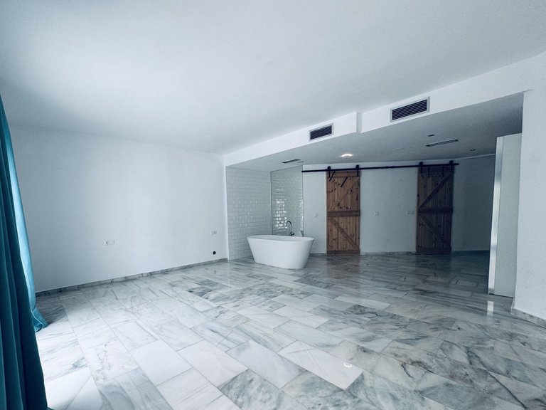 Apartment for Sale in Marbella, Malaga 12