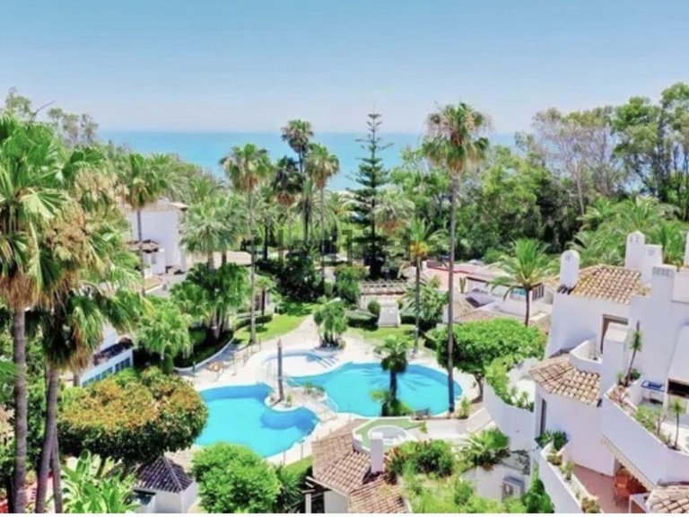 Apartment for Sale in Marbella, Malaga 33
