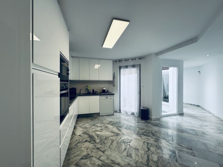 Apartment for Sale in Marbella, Malaga 8