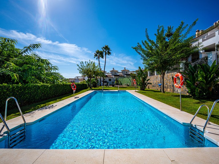 Villa for Sale in Estepona, Malaga 3