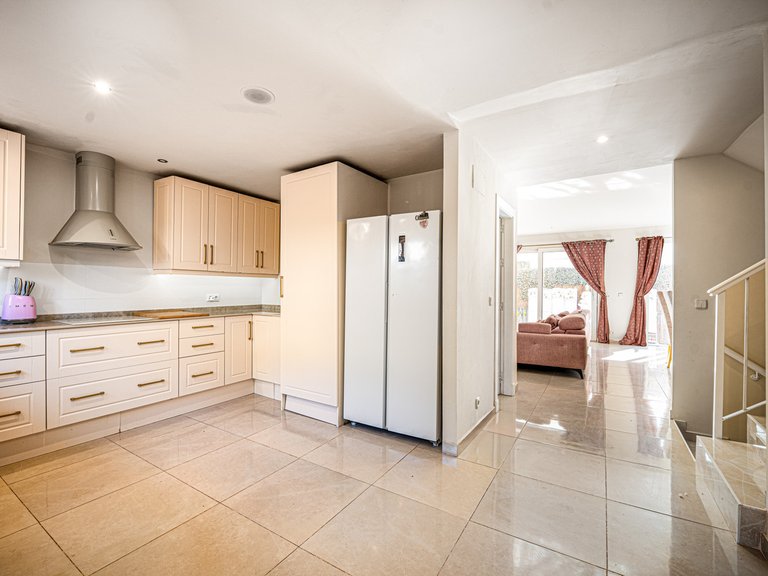 Villa for Sale in Estepona, Malaga 4