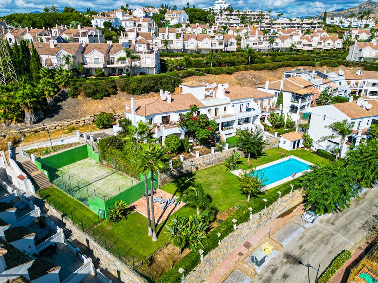 Villa for Sale in Estepona, Malaga 54