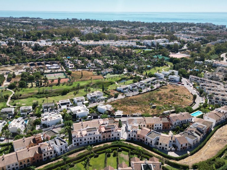 Villa for Sale in Estepona, Malaga 56