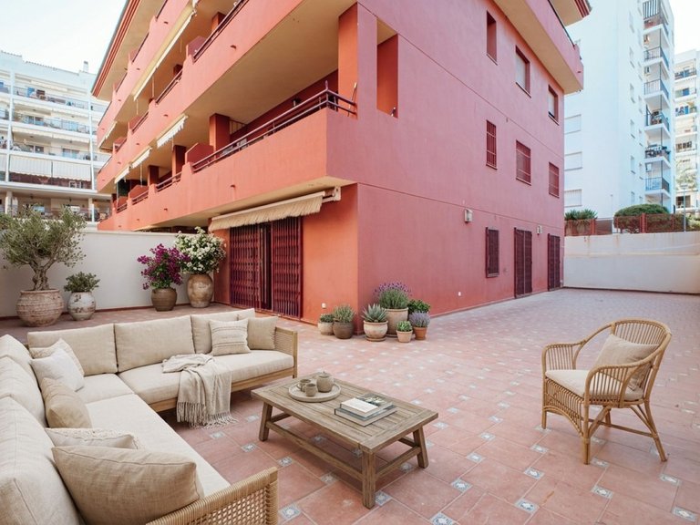 Apartment for Sale in Benalmadena, Malaga 1