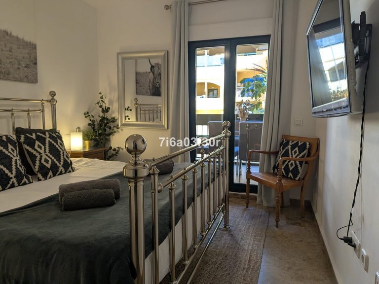 Apartment for Sale in San Pedro De Alcántara, Malaga 17