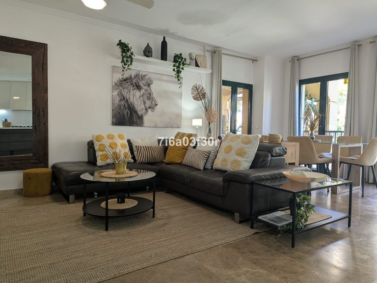 Apartment for Sale in San Pedro De Alcántara, Malaga 2