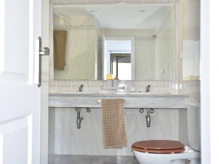 Apartment for Sale in Elviria, Malaga 5