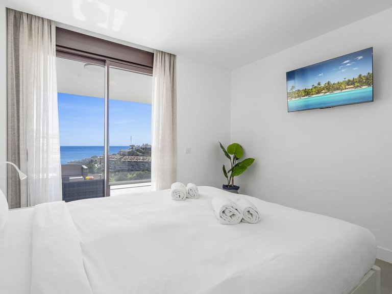 Apartment for Sale in Fuengirola, Malaga 27