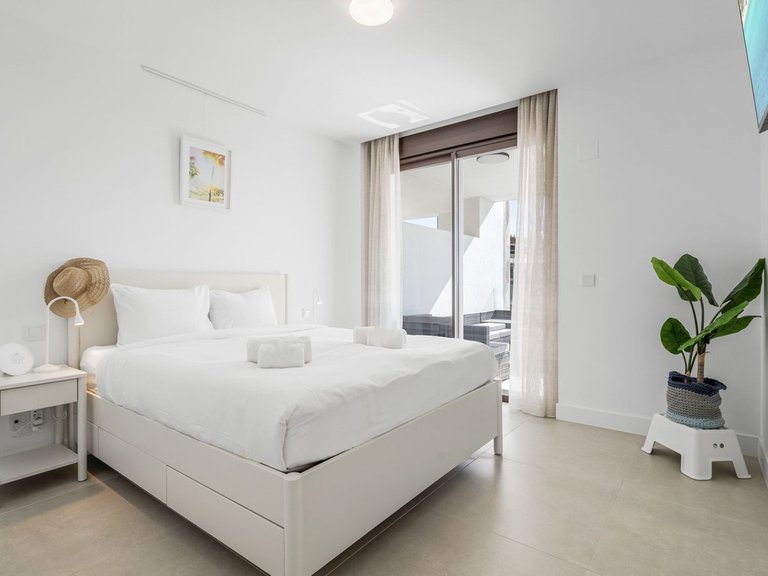 Apartment for Sale in Fuengirola, Malaga 9