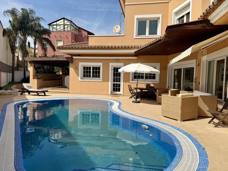 Villa for Sale in Playamar, Malaga 1