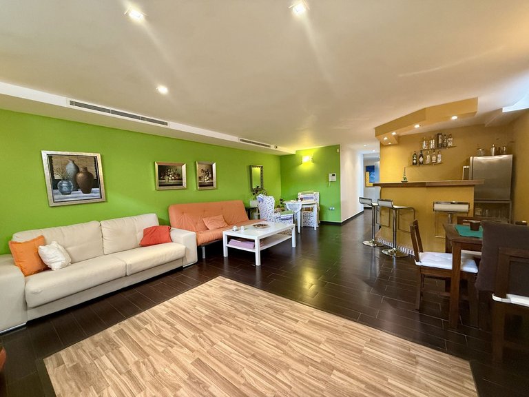 Villa for Sale in Playamar, Malaga 31