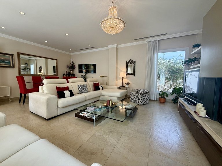 Villa for Sale in Playamar, Malaga 75