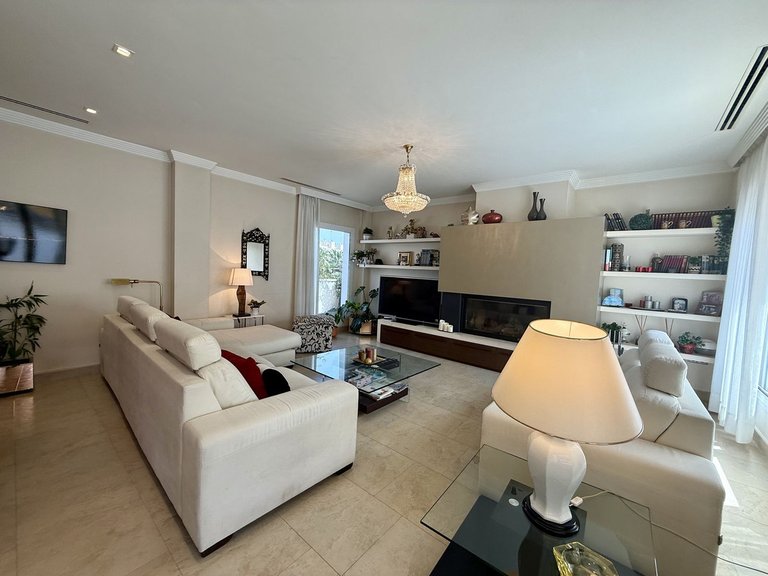 Villa for Sale in Playamar, Malaga 76