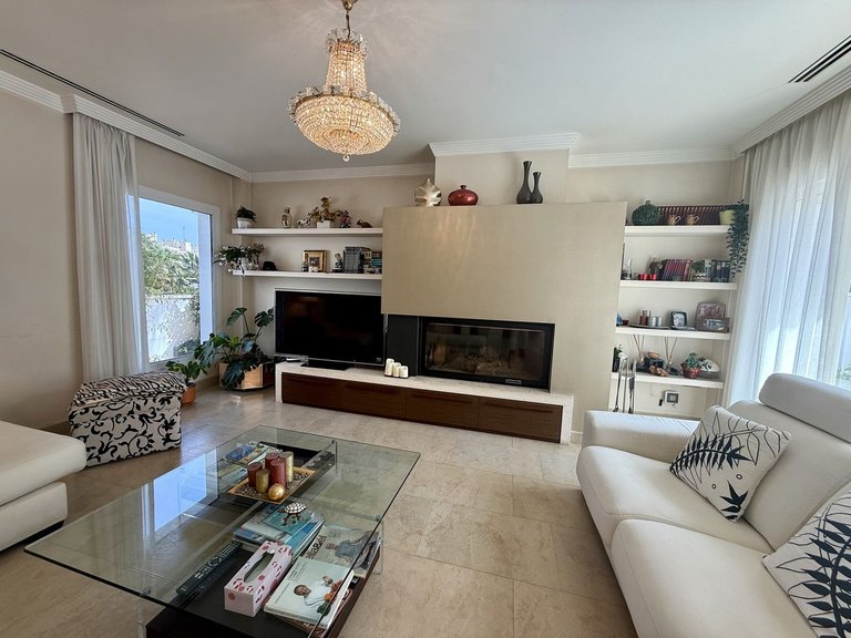 Villa for Sale in Playamar, Malaga 81