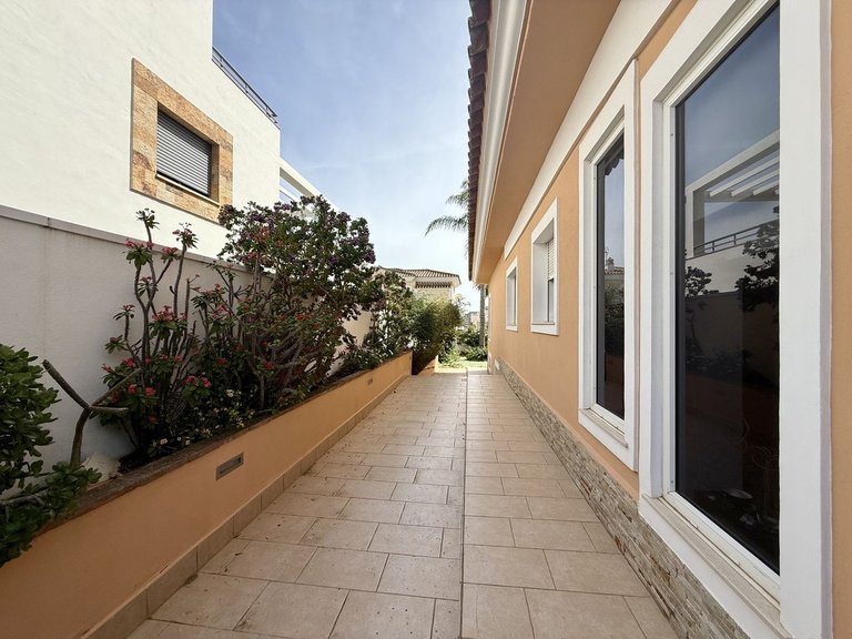 Villa for Sale in Playamar, Malaga 96