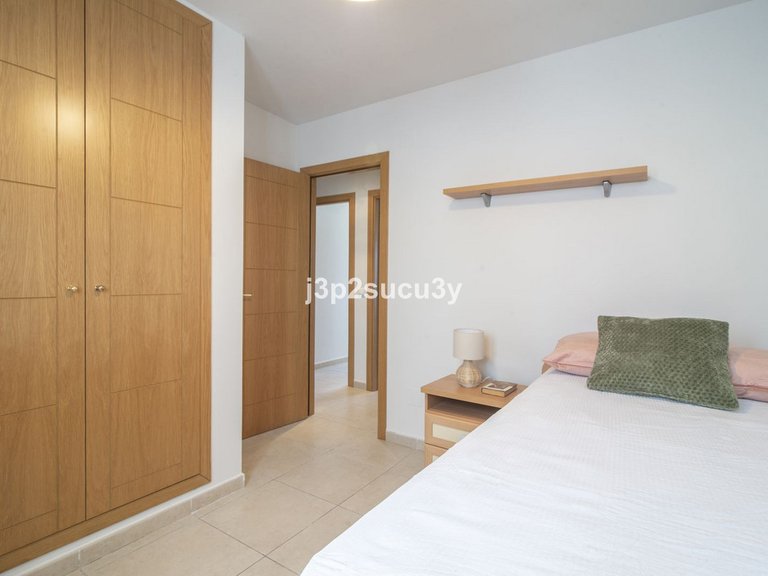Apartment for Sale in Nueva Andalucía, Malaga 25
