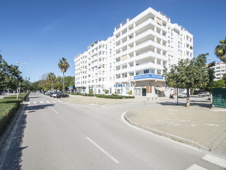 Apartment for Sale in Nueva Andalucía, Malaga 33