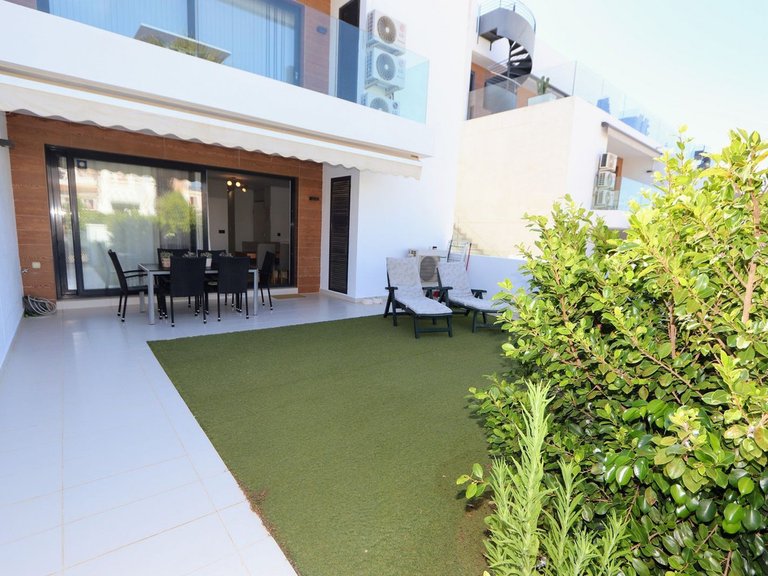 Apartment for Sale in Villamartin, Alicante 25