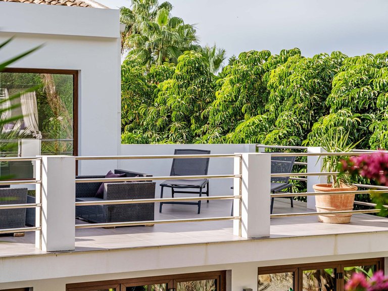 Villa for Sale in El Rosario, Malaga 53