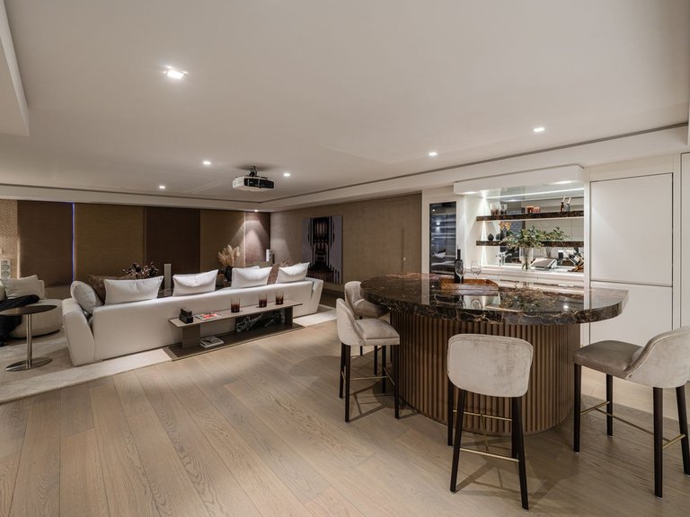 Villa for Sale in Marbella, Malaga 23