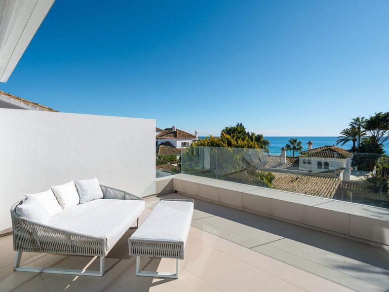 Villa for Sale in Marbella, Malaga 34