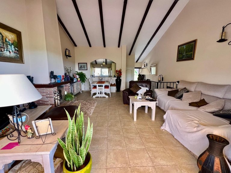 Villa for Sale in Estepona, Malaga 4