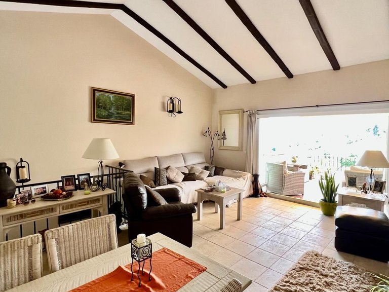Villa for Sale in Estepona, Malaga 5