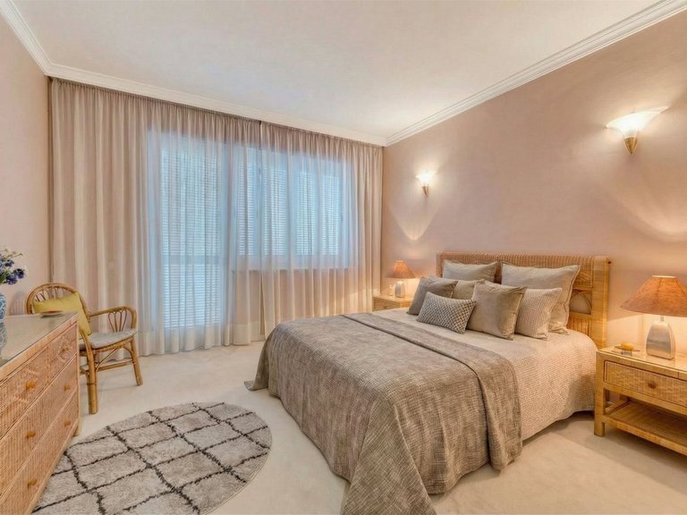 Villa for Sale in Río Real, Malaga 20