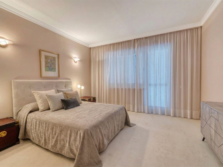 Villa for Sale in Río Real, Malaga 27