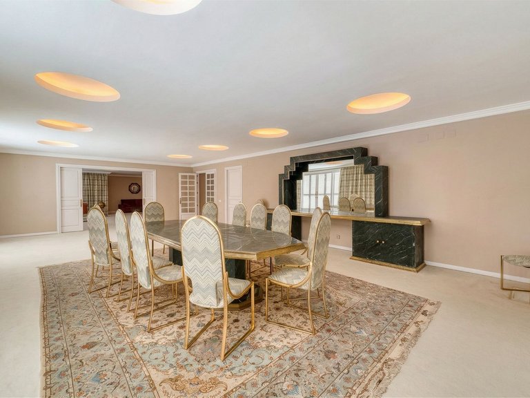 Villa for Sale in Río Real, Malaga 31