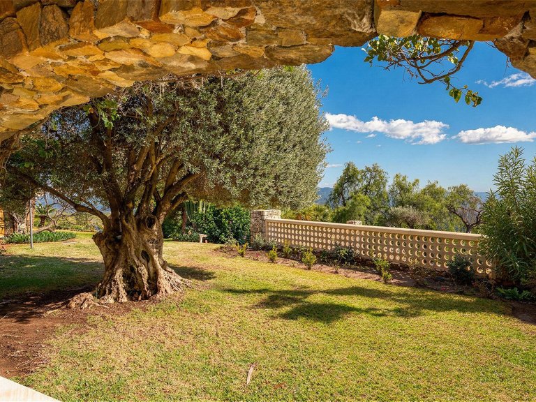 Villa for Sale in Río Real, Malaga 33