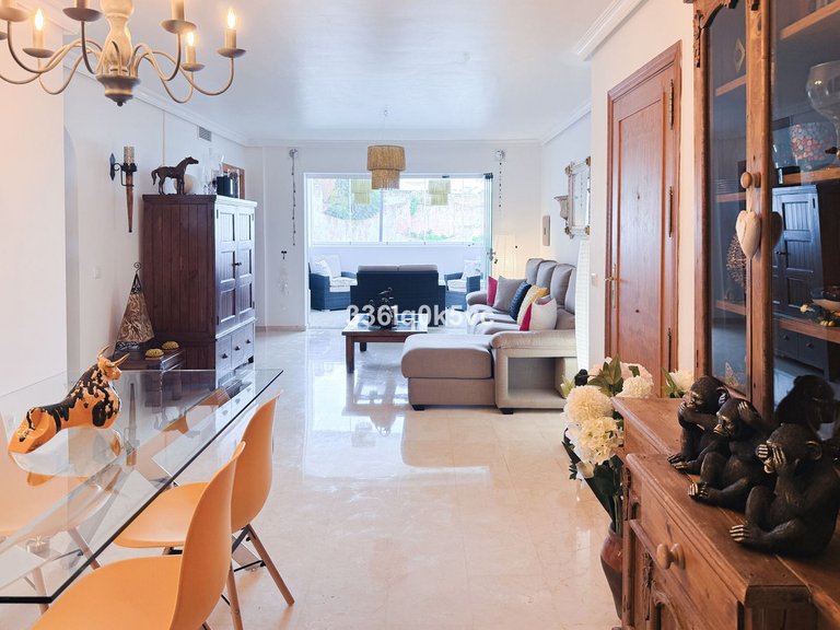 Apartment for Sale in Benahavís, Malaga 1