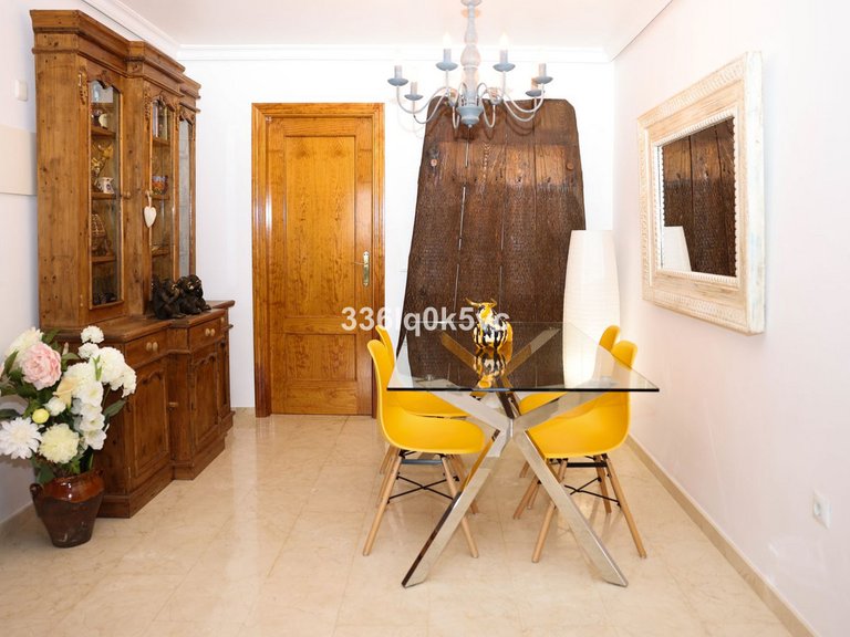 Apartment for Sale in Benahavís, Malaga 12