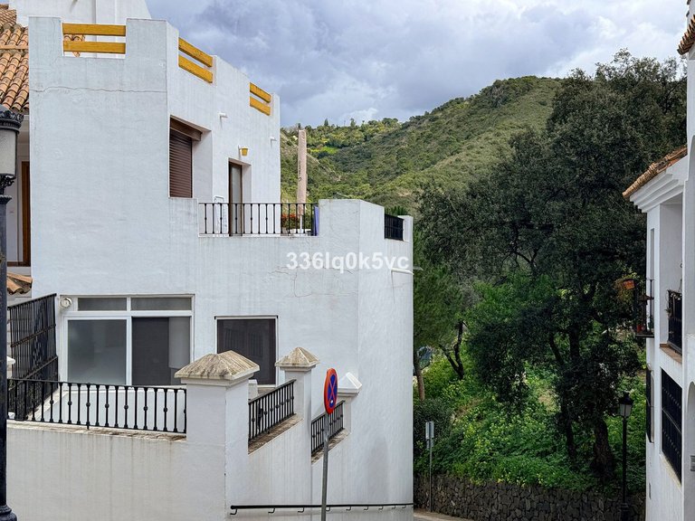 Apartment for Sale in Benahavís, Malaga 24