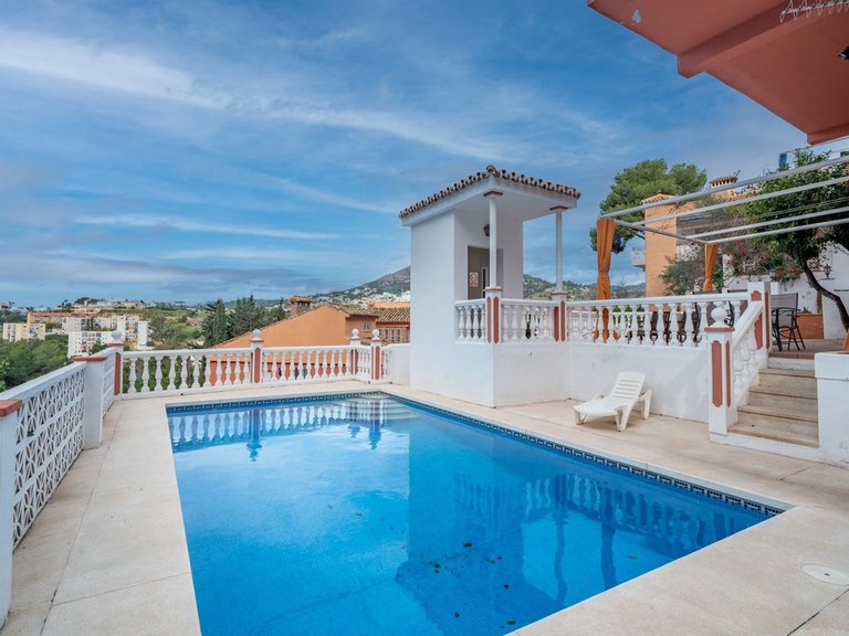 Villa for Sale in El Candado, Malaga 1