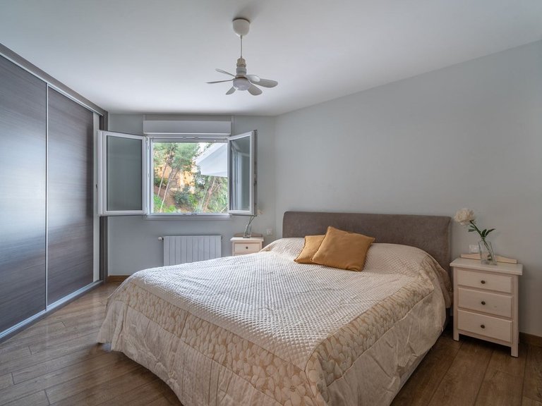 Villa for Sale in El Candado, Malaga 10
