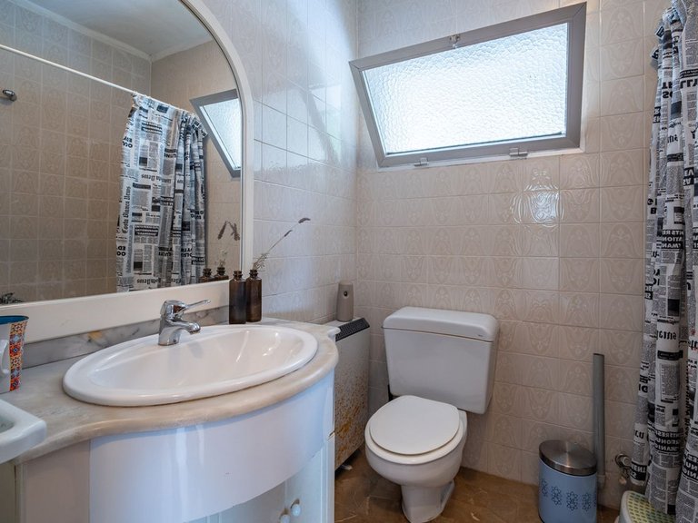 Villa for Sale in El Candado, Malaga 15