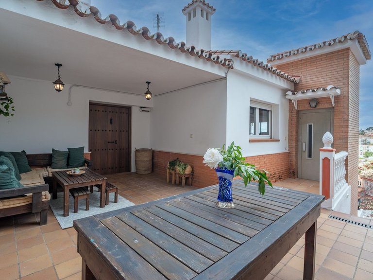 Villa for Sale in El Candado, Malaga 2
