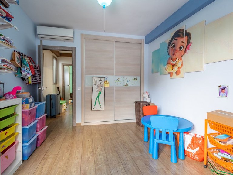 Villa for Sale in El Candado, Malaga 30