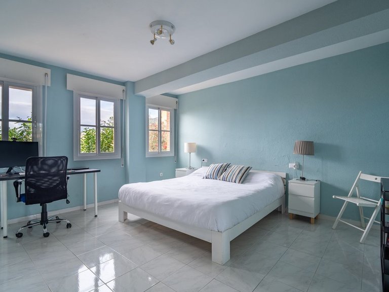Villa for Sale in El Candado, Malaga 35