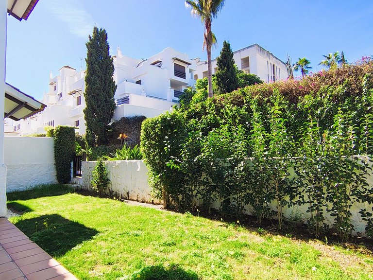 Apartment for Sale in Selwo, Malaga 12