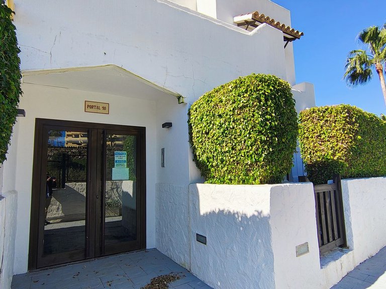 Apartment for Sale in Selwo, Malaga 23