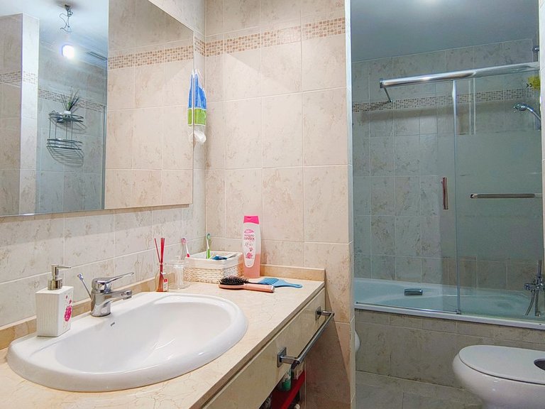 Apartment for Sale in Selwo, Malaga 28