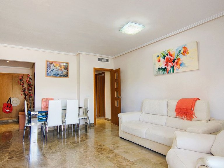 Apartment for Sale in Selwo, Malaga 3