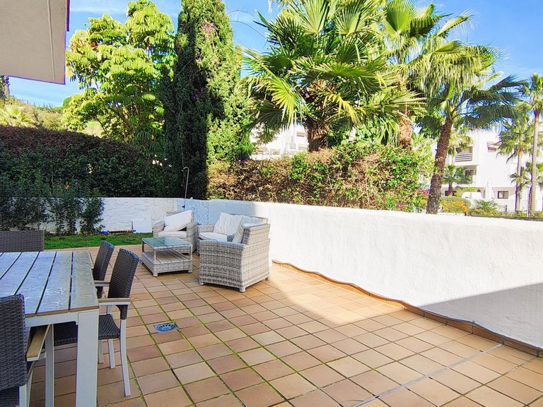 Apartment for Sale in Selwo, Malaga 9