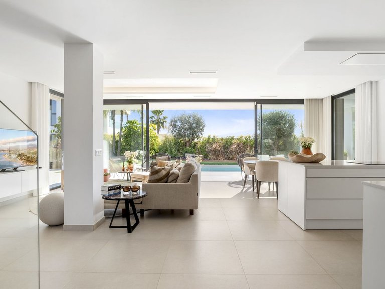 Villa for Sale in Manilva, Malaga 12