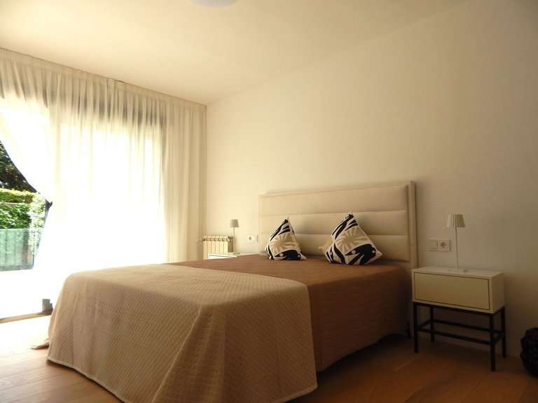 Villa for Sale in Marbella, Malaga 44