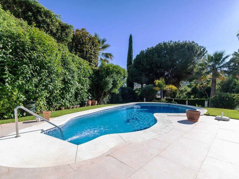 Villa for Sale in Marbella, Malaga 7