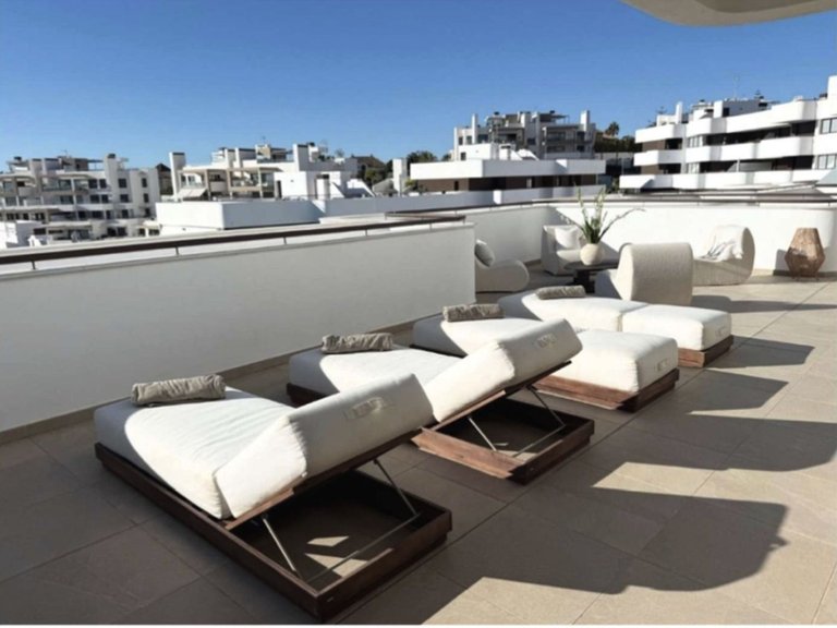 Apartment for Sale in Estepona, Malaga 11