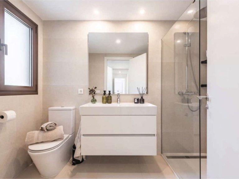 Apartment for Sale in Estepona, Malaga 15